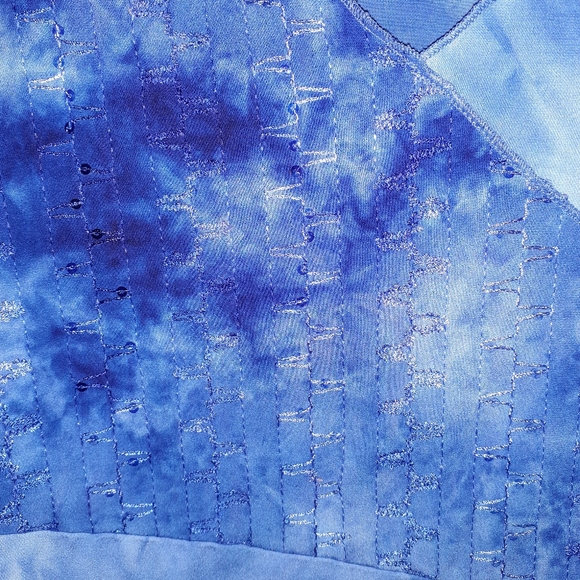 Clothes - Picture 4 of 6